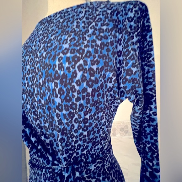 Ann Taylor Cheetah Print Blue Black 3/4 Sleeves Stretch Top Sz S - Picture 4 of 8